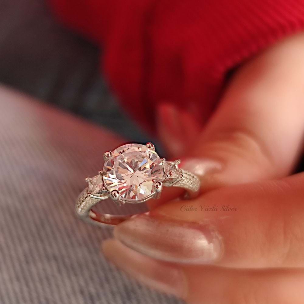 KENAR TAŞ DETAYLI GÜMÜŞ TEK TAŞ YÜZÜK G1182 - GYS - 12