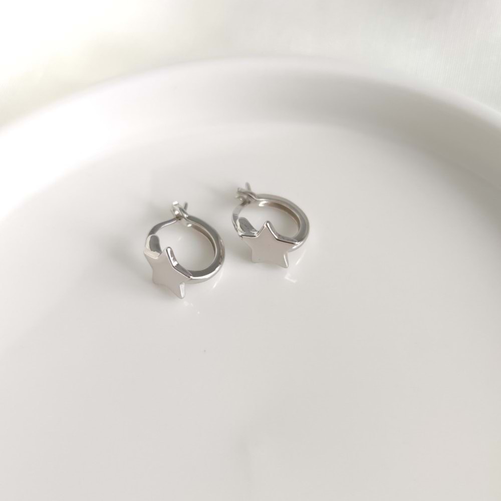 İTHAL DÜZ YILDIZ 10 MM HALKA GÜMÜŞ KÜPE - RODYUM BEYAZ