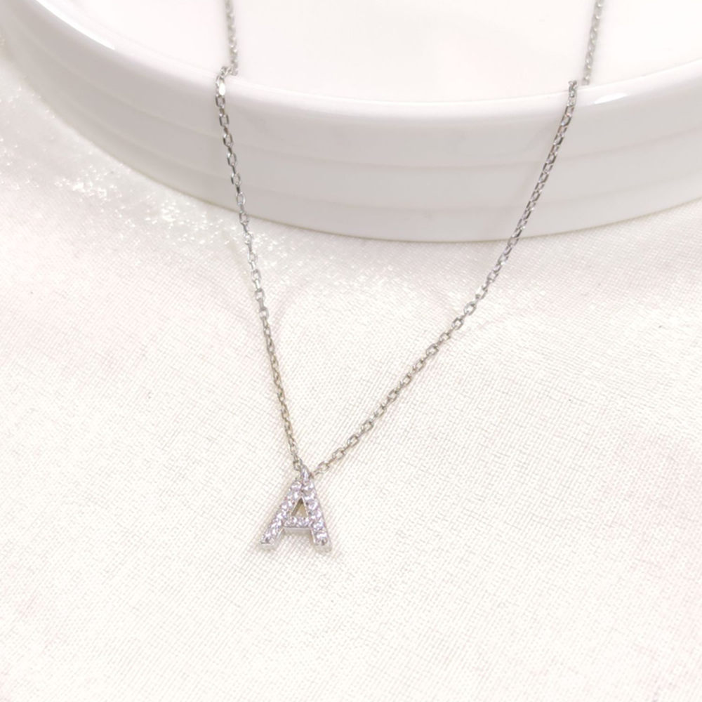 1 CM TAŞLI A HARF GÜMÜŞ KOLYE 40+5 CM - RODYUM BEYAZ