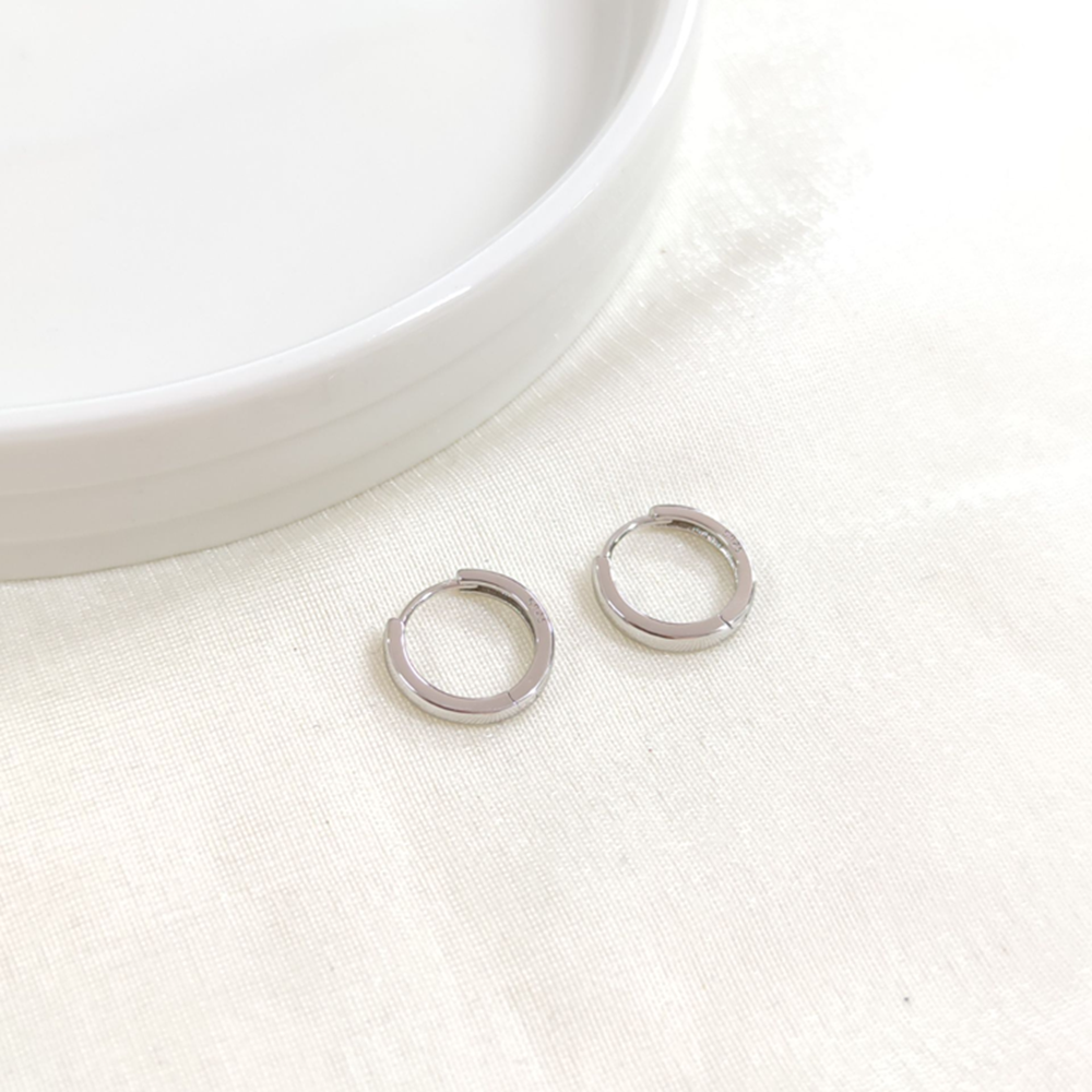 İTHAL 10 MM BOMBELİ GÜMÜŞ HALKA KÜPE