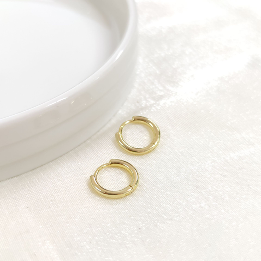 İTHAL 10 MM BOMBELİ GÜMÜŞ HALKA KÜPE