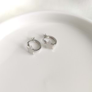 İTHAL DÜZ YILDIZ 10 MM HALKA GÜMÜŞ KÜPE - RODYUM BEYAZ