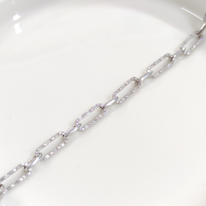 BAGET TAŞLI ATAÇ GÜMÜŞ BİLEKLİK - RODYUM BEYAZ