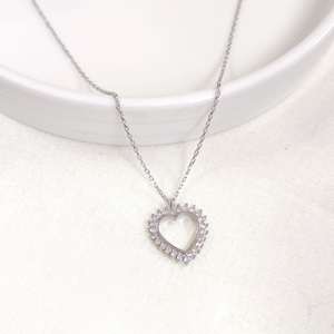 15 MM TAŞLI KALP GÜMÜŞ KOLYE 40+5 CM - RODYUM BEYAZ