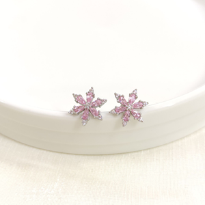 14 MM PEMBE TAŞLI LOTUS ÇİVİ GÜMÜŞ KÜPE