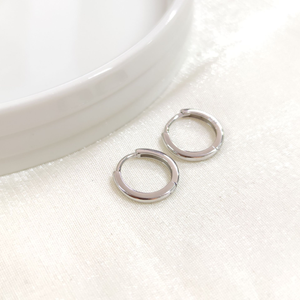 İTHAL 12 MM BOMBELİ GÜMÜŞ HALKA KÜPE