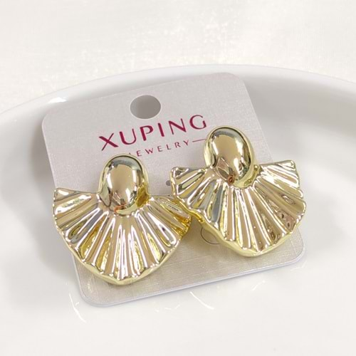 XUPING 3 CM DESENLİ YELPAZE ÇİVİ KÜPE GOLD