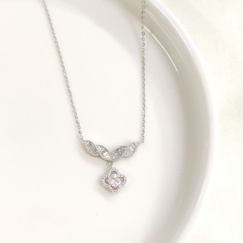 İTHAL SALLANTILI 9 MM YONCA GÜMÜŞ KOLYE