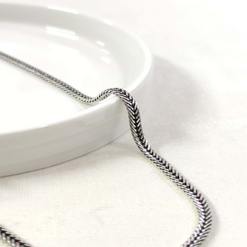 3,30 MM GÜMÜŞ TİLKİ KUYRUĞU YASSI ZİNCİR KOLYE 65 CM