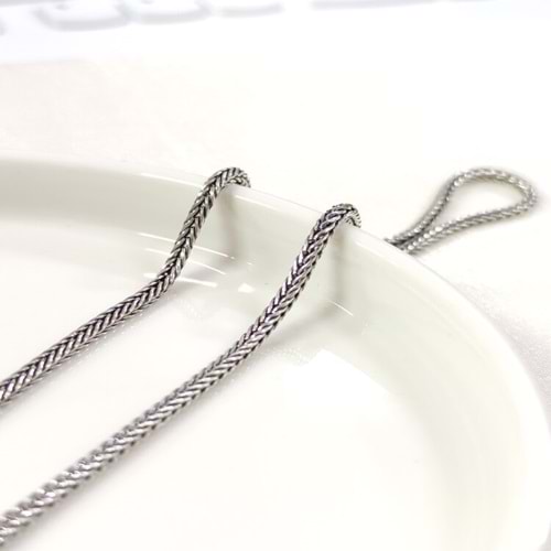 2,30 MM GÜMÜŞ TİLKİ KUYRUĞU KÜP ZİNCİR KOLYE 65 CM