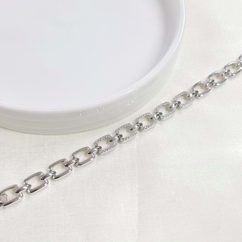 XUPING 8 MM KARE BİLEKLİK 17+2 CM BEYAZ