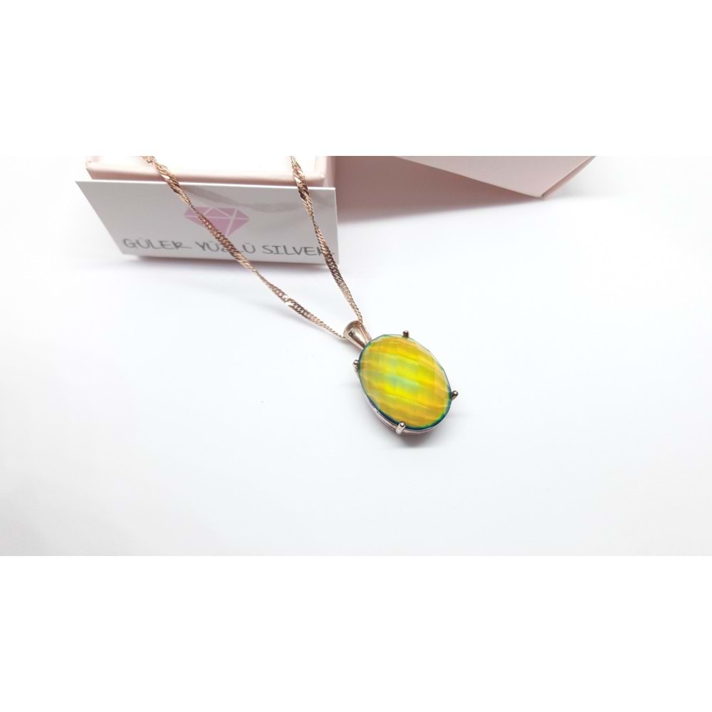 OVAL HİS TAŞI RENK DEĞİŞTİREN GÜMÜŞ KOLYE