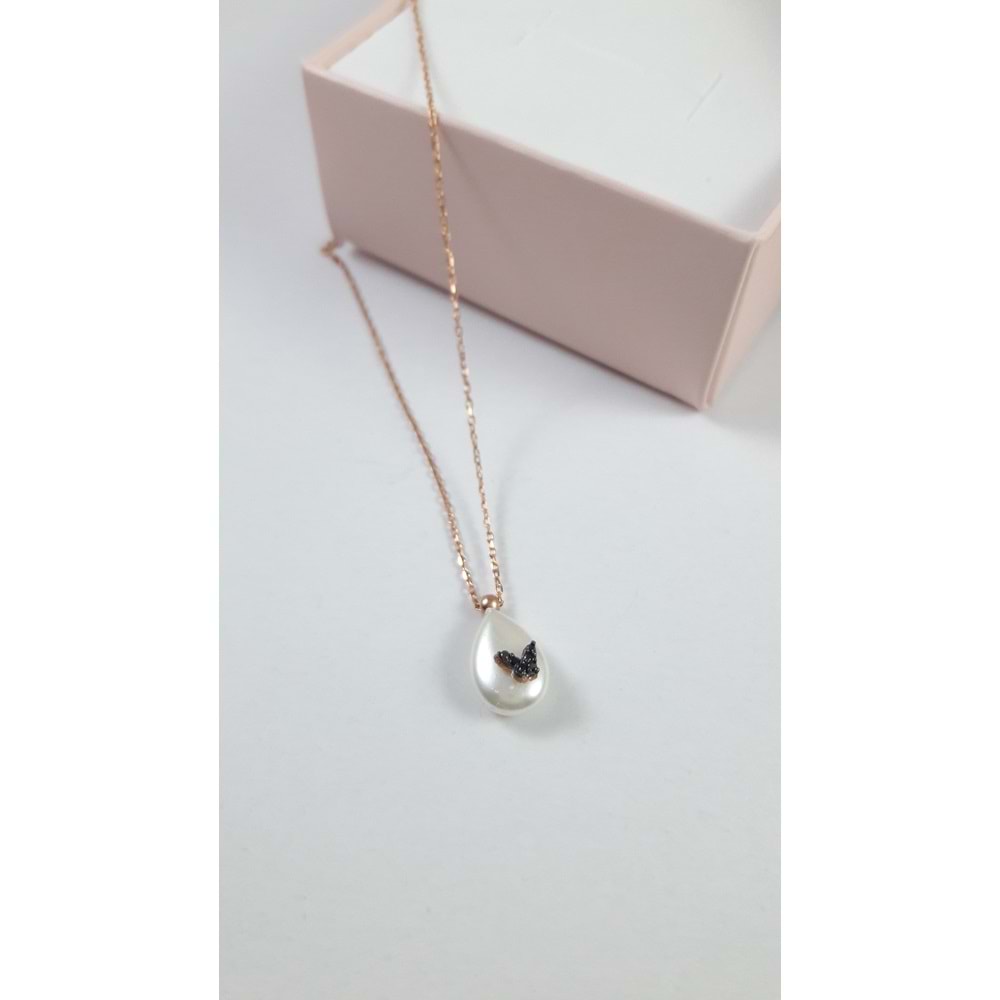 İNCİ ÜZERİ MİNİ KELEBEK GÜMÜŞ KOLYE