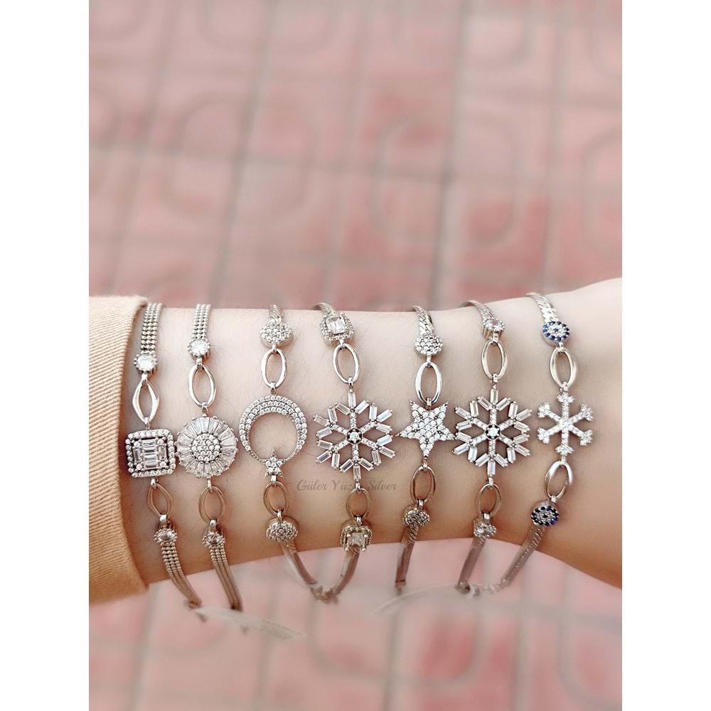 BAGET TAŞLI YUVARLAK GÜMÜŞ BİLEKLİK