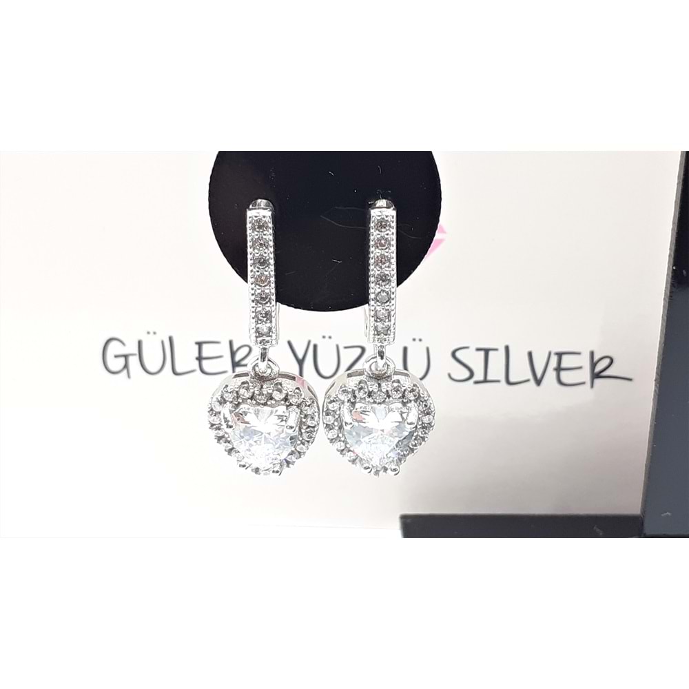 ZİRKON TAŞLI SALLANTILI KALPLİ GÜMÜŞ KÜPE