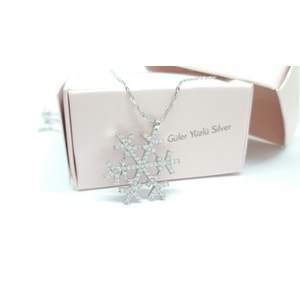 YENİ MODEL KAR TANESİ GÜMÜŞ KOLYE