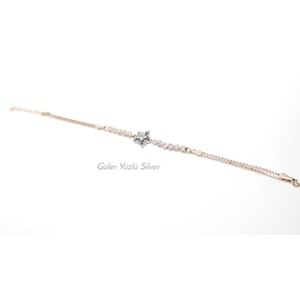 YILDIZ ELMAS MONTÜRLÜ KÜP GÜMÜŞ BİLEKLİK