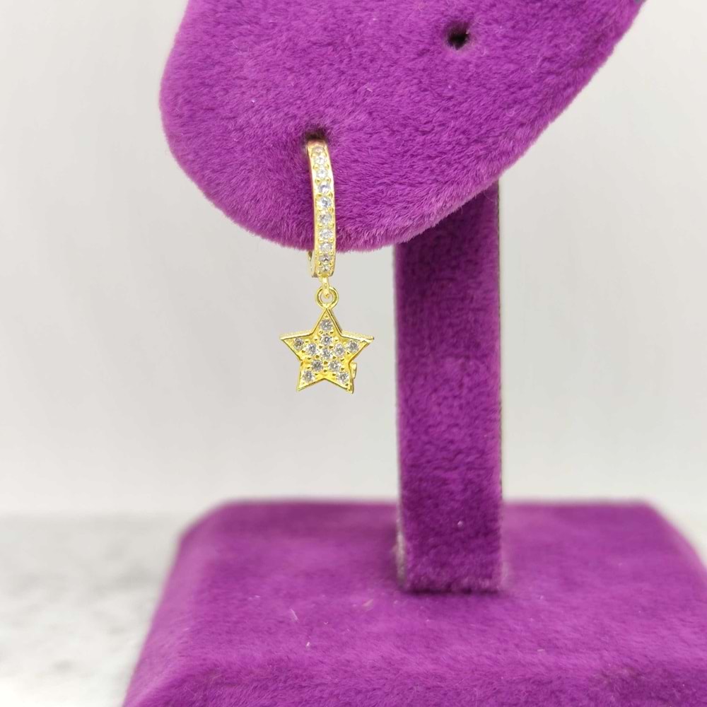 TAŞLI YILDIZ TEK HALKA GÜMÜŞ KÜPE - ALTIN SARI