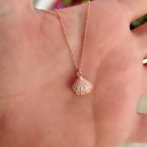 KAPAKLI İNCİLİ İSTİRİDYE DENİZ KABUĞU GÜMÜŞ KOLYE - ROSE BAKIR