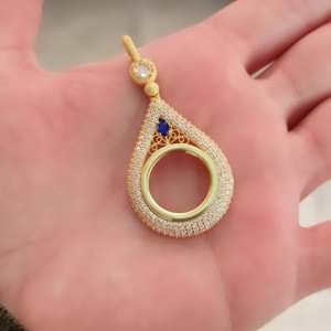 LACİ TAŞLI DAMLA ÇEYREK KONULABİLEN GÜMÜŞ KOLYE UCU