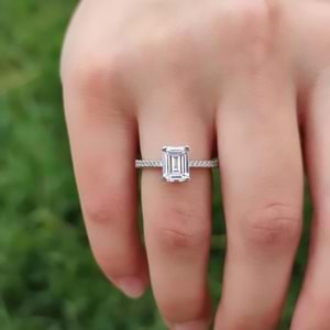 KENAR TAŞ DETAY KİBAR BAGET GÜMÜŞ YÜZÜK