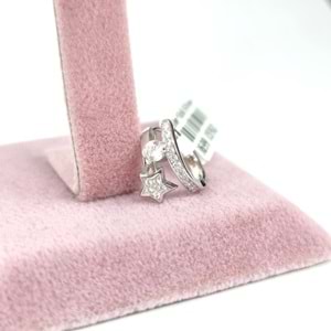 TEK TAŞ DETAYLI YILDIZ GÜMÜŞ HALKA KÜPE