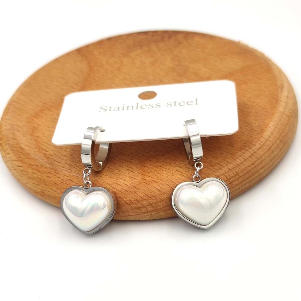 ÇELİK İNCİLİ KALP HALKA KÜPE - BEYAZ