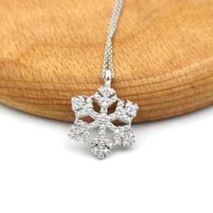 KAR TANESİ GÜMÜŞ KOLYE - RODYUM BEYAZ