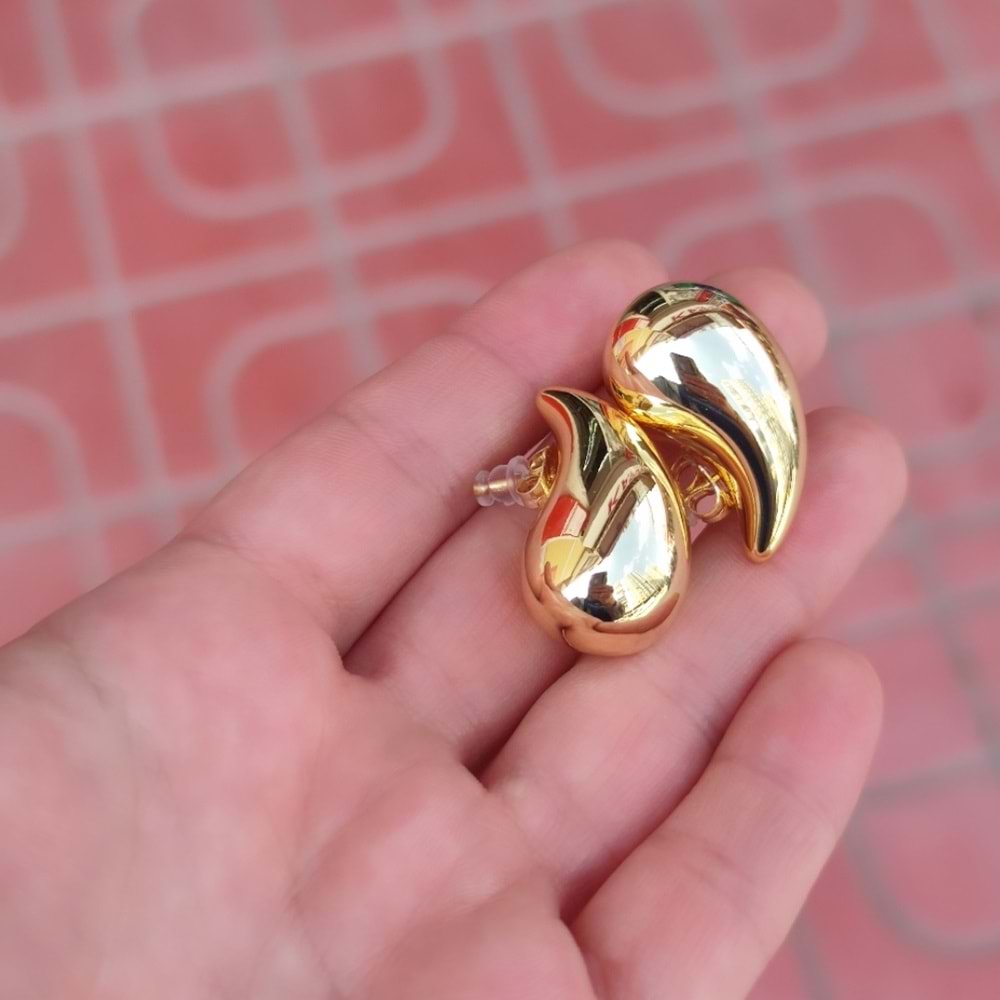 XUPING GÖZ YAŞI DAMLASI BÜYÜK BOMBELİ KÜPE - ALTIN SARI