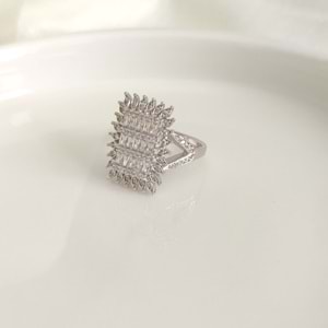 ZİRKON TAŞLI BÜYÜK BAGET GÜMÜŞ YÜZÜK 2 CM - 15