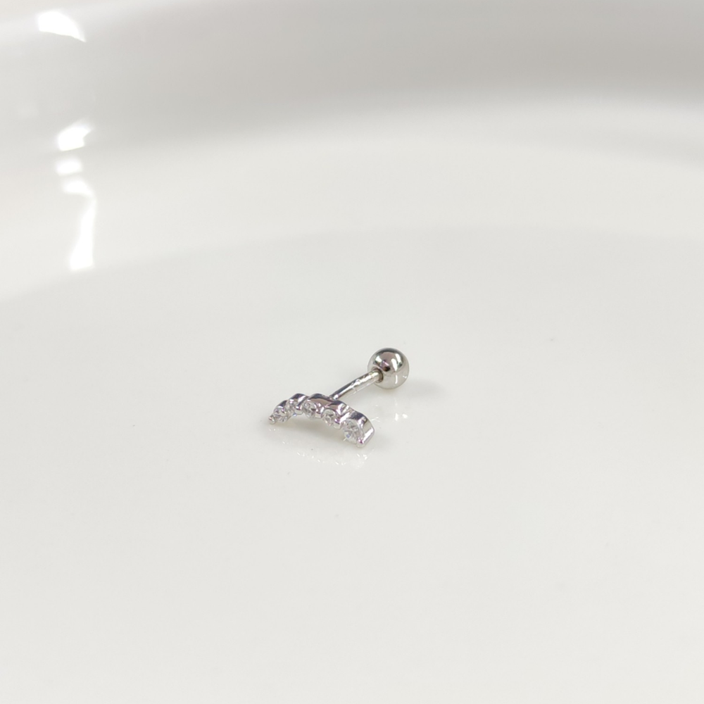 SIRALI TAŞ GÜMÜŞ TRAGUS PIERCING