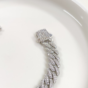 16 CM TAŞLI GURMET ZİNCİR GÜMÜŞ BİLEKLİK