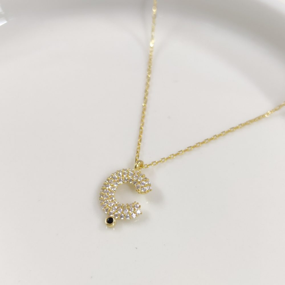 Ç TAŞLI GÜMÜŞ HARF KOLYE - ALTIN SARI