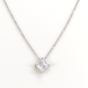 6 MM KARE TEK TAŞ GÜMÜŞ KOLYE - RODYUM BEYAZ