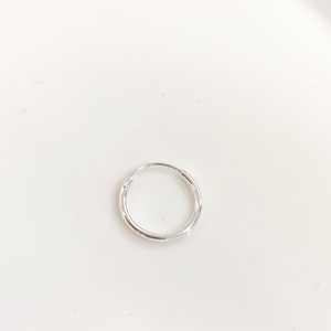 TEKLİ 12 MM İTHAL İÇE GEÇMELİ GÜMÜŞ HALKA KÜPE