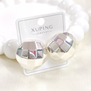 XUPING 2,5 CM DESENLİ BÜYÜK TOP ÇİVİ KÜPE BEYAZ