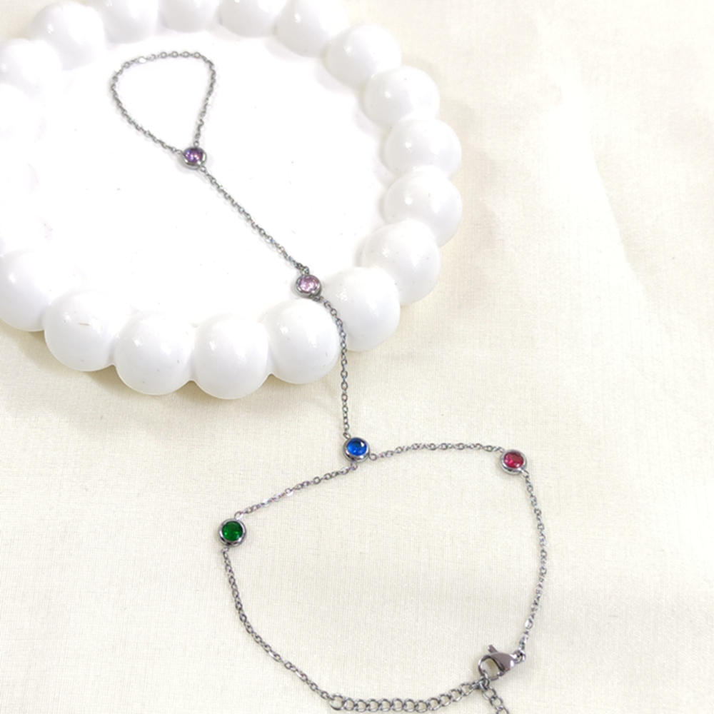 ÇELİK RENKLİ TAŞLI ŞAHMERAN - BEYAZ