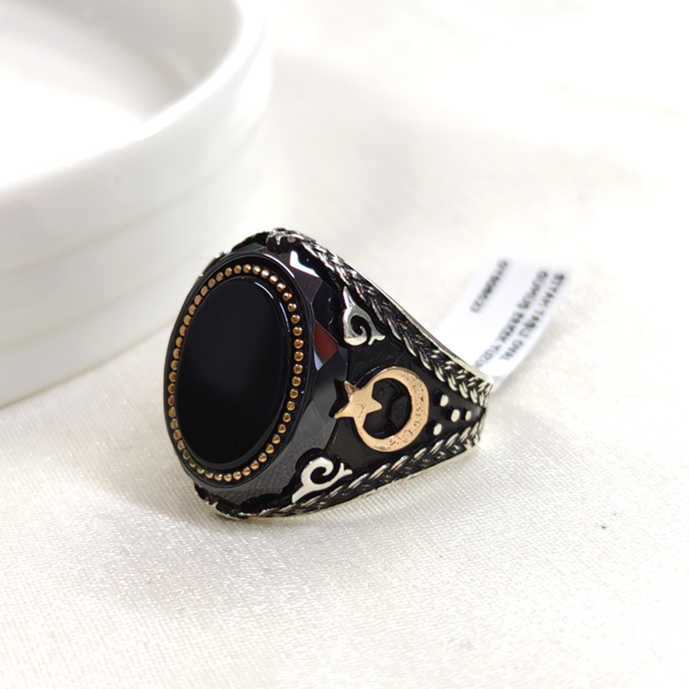 SİYAH TAŞLI OVAL GÜMÜŞ ERKEK YÜZÜK