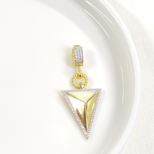 ÜÇGEN GÜMÜŞ KOLYE UCU 40MM