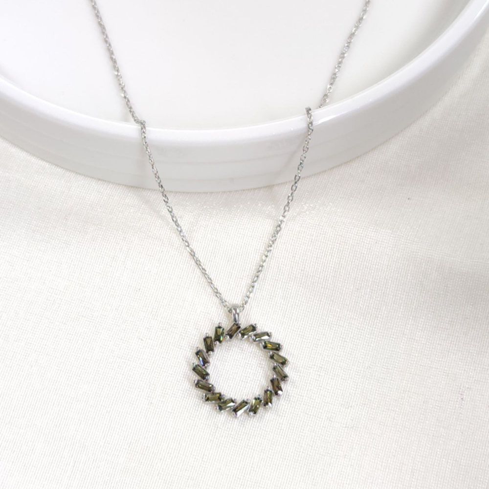 BAGET SULTANİT TAŞLI ÇEMBER GÜMÜŞ KOLYE