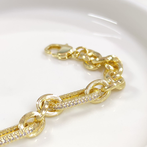 FULLYX TAŞ DETAYLI OVAL BİLEKLİK GOLD