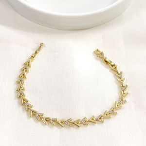 XUPING 7 MM TAŞLI OK BALIK SIRTI BİLEKLİK GOLD 17+3CM