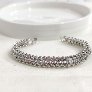 XUPING 1 CM ÖRGÜ DESEN BİLEKLİK BEYAZ 18 CM