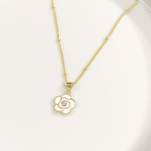 İTHAL MİNELİ GÜL GÜMÜŞ KOLYE 40+5CM