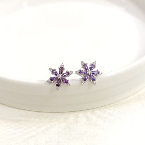 14 MM MOR TAŞLI LOTUS ÇİVİ GÜMÜŞ KÜPE - RODYUM BEYAZ