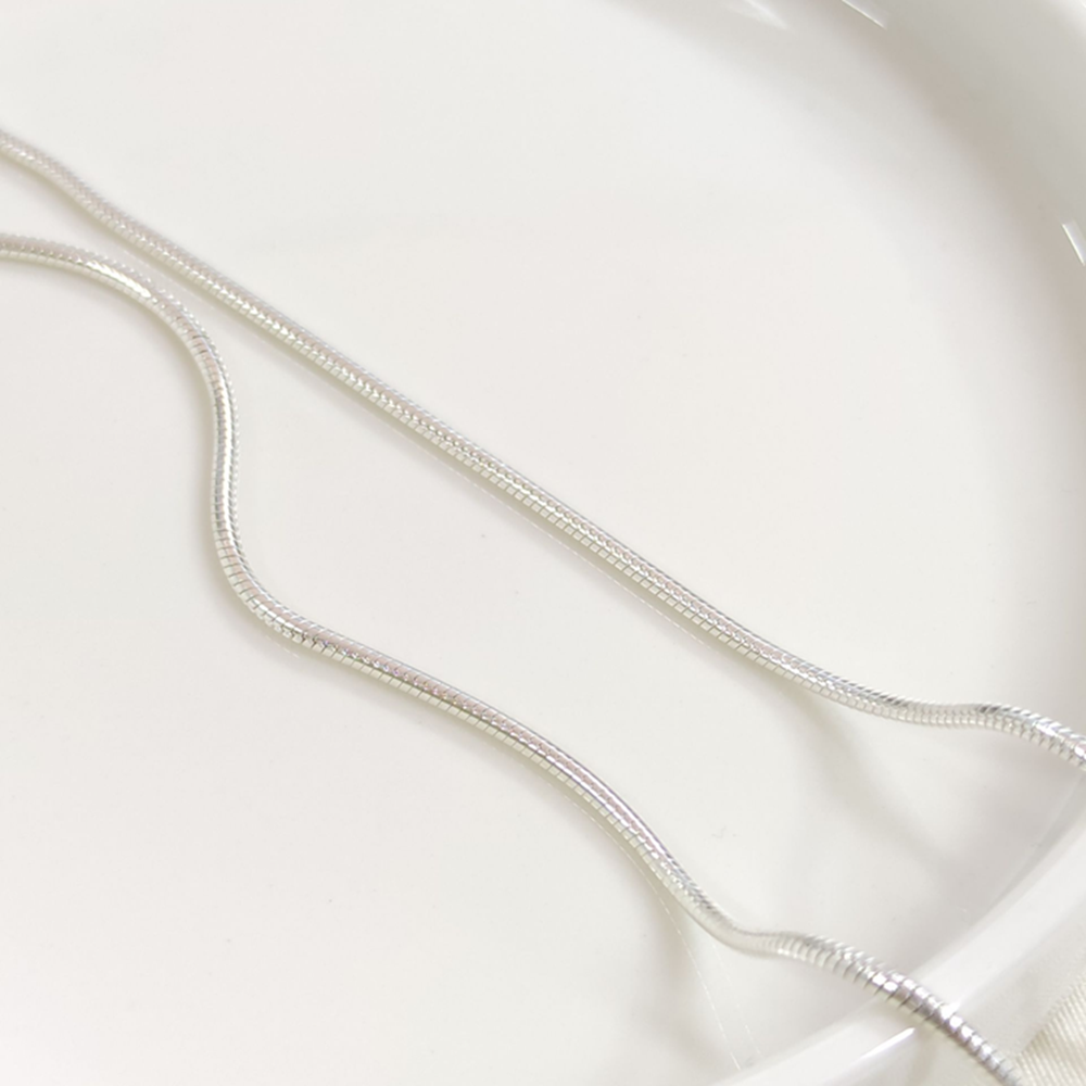 1,85 MM GÜMÜŞ YILAN ZİNCİR KOLYE 55 CM