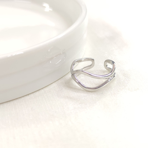 DALGALI AYARLANABİLİR GÜMÜŞ YÜZÜK