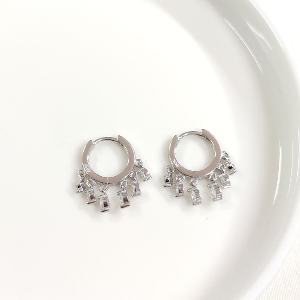 İTHAL SALLANTILI TAŞLI SHAK GÜMÜŞ 11 MM HALKA KÜPE