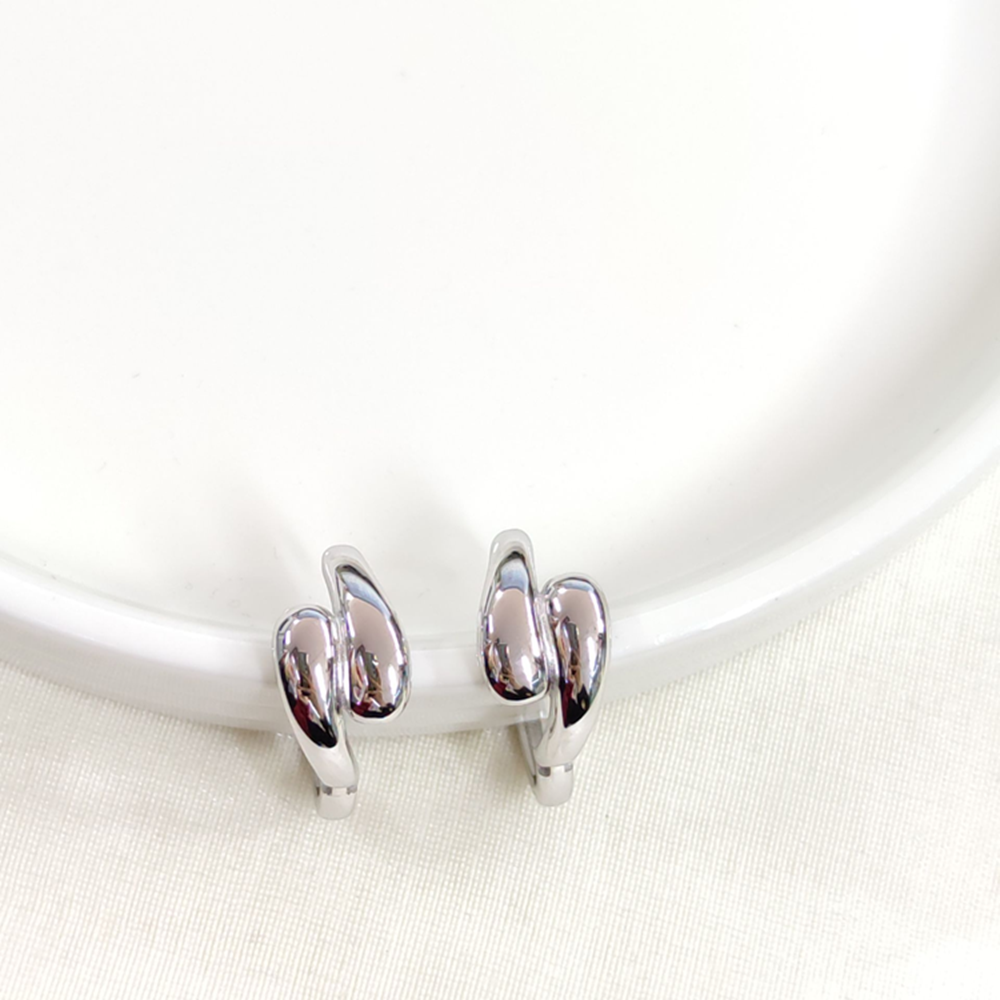 İTHAL SARMAL 15 MM GÜMÜŞ HALKA KÜPE