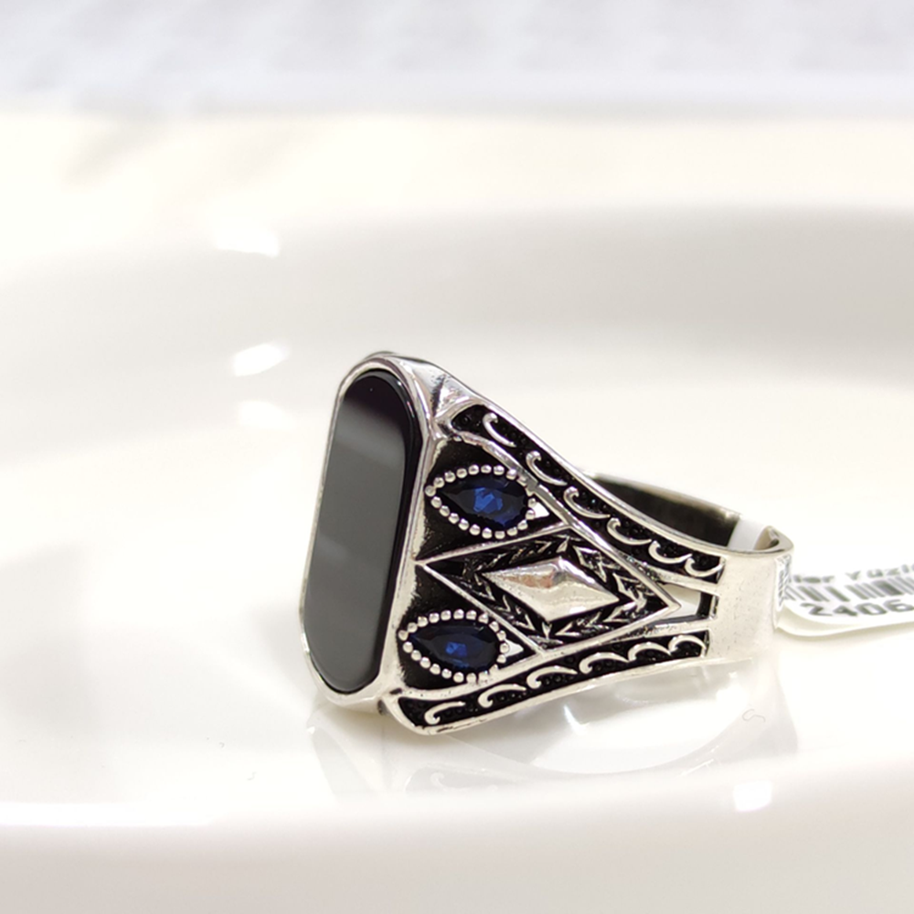 SİYAH TAŞLI GÜMÜŞ ERKEK YÜZÜK